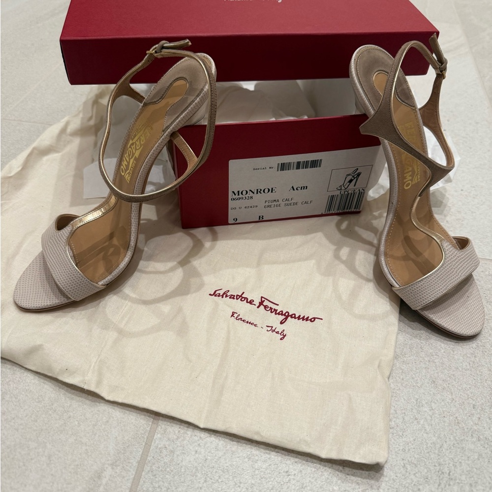 Salvatore Ferragamo Cream Heels Elegant Slingback Design